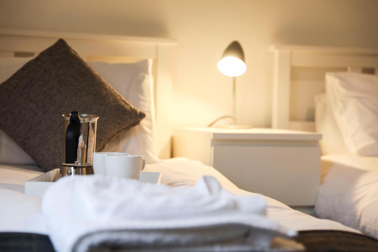 Baron View Apartment Пейзли Екстериор снимка